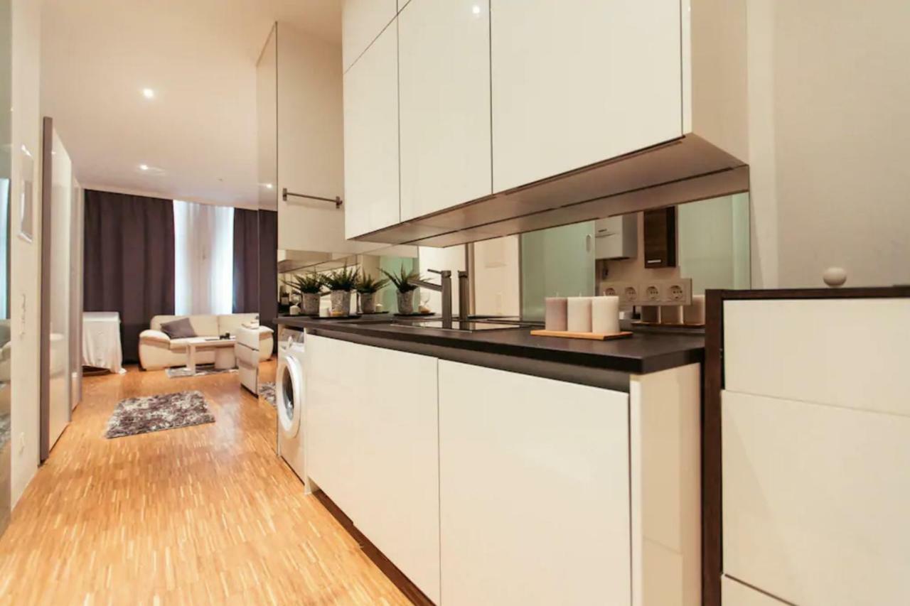 1020 | Vie | Apartment Wina Bagian luar foto